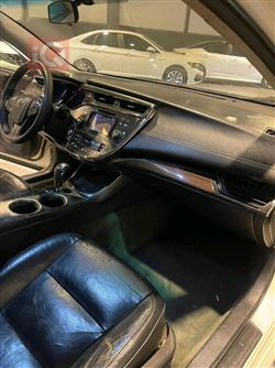 تويوتا أفالون